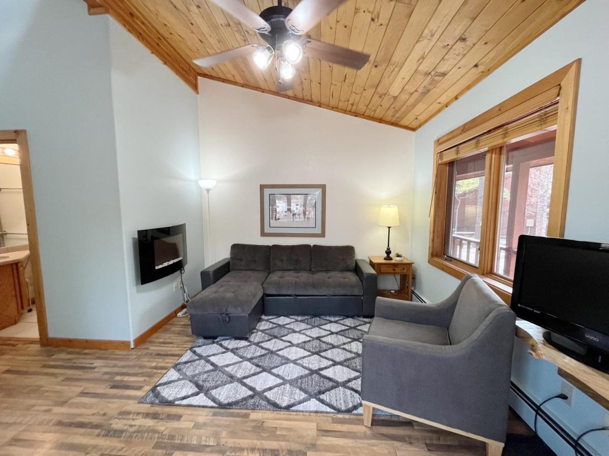 Cabin A Suite Bed And Breakfast Woodland Park Ngoại thất bức ảnh